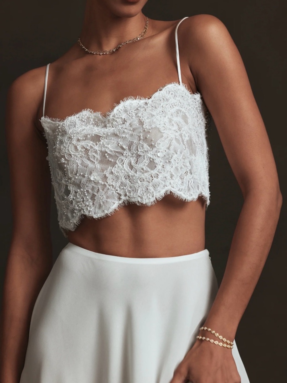 V. Chapman The Shiloh Top in White 00 - Picture 8 of 10
